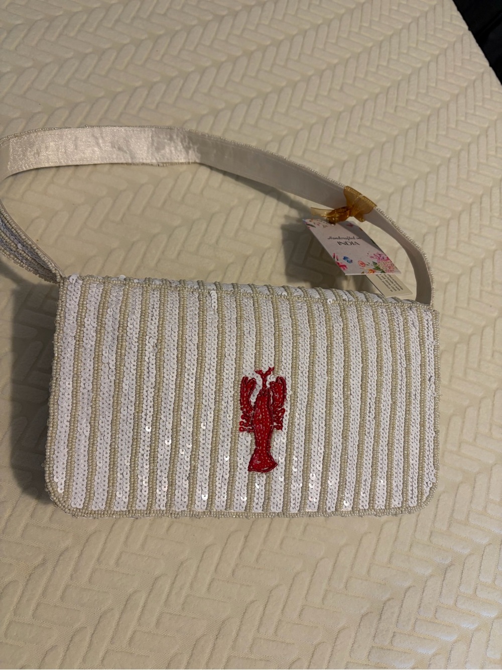Handcrafted White Beaded Shoulder Bag with Red Lobster Embroidery - Picture 3 of 3